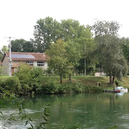 Oda ve Kahvaltı La Distillerie
